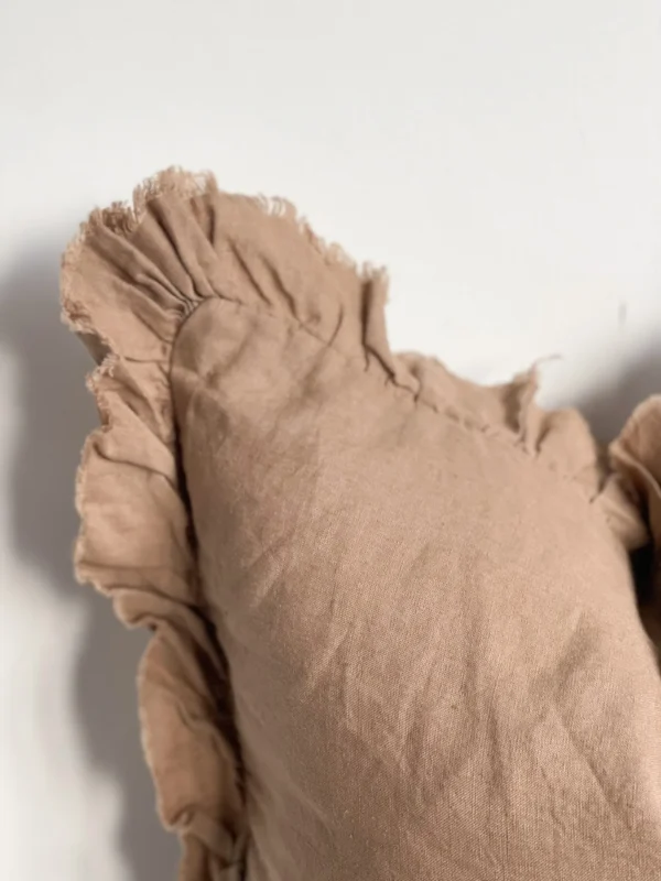 Hayley Coffee Brown Linen Ruffle Cushion - Image 3